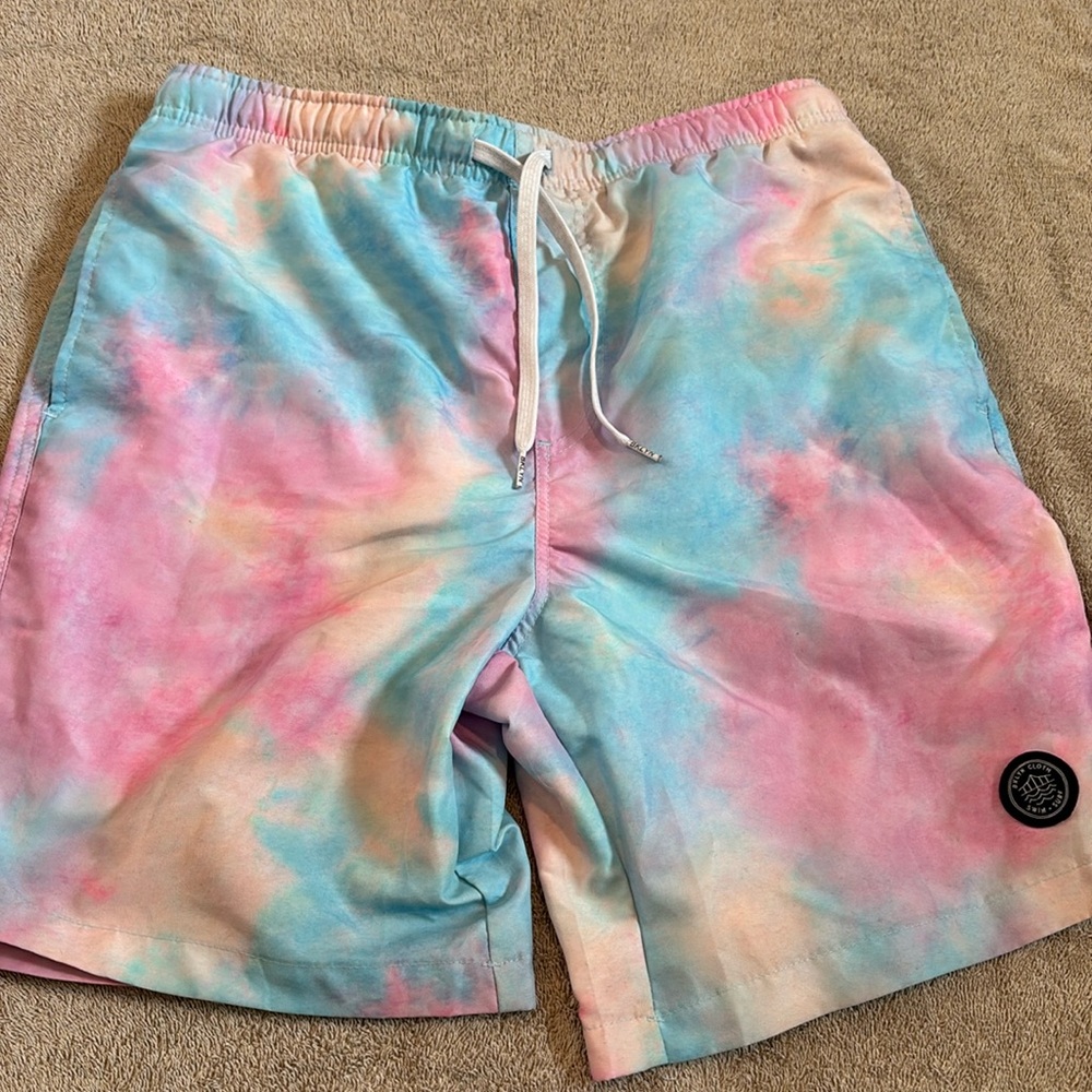 Men’s Brooklyn swim trunks.